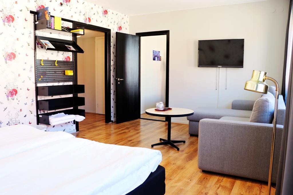 Hotell Kungsljus, Budgethotell Вестервік Екстер'єр фото